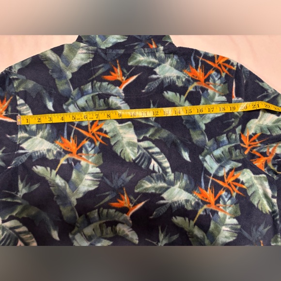 Tommy Bahama, XL, 1/4 zip Fleece - Picture 12 of 14